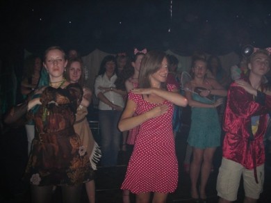 2678_60394961535_2058449_n